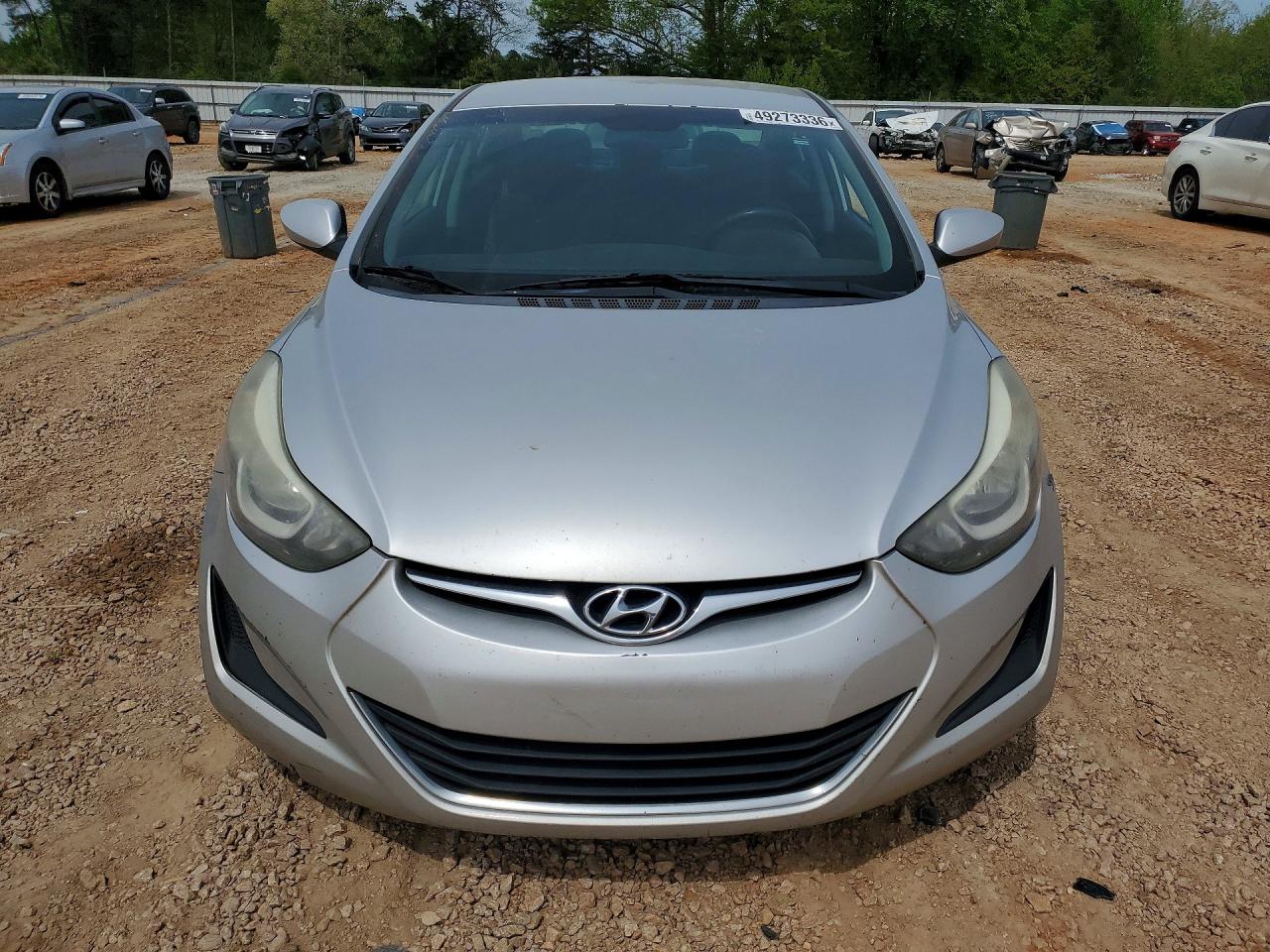 2015 HYUNDAI ELANTRA SE photo 9