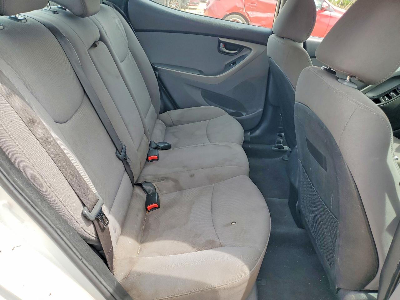2015 HYUNDAI ELANTRA SE photo 19