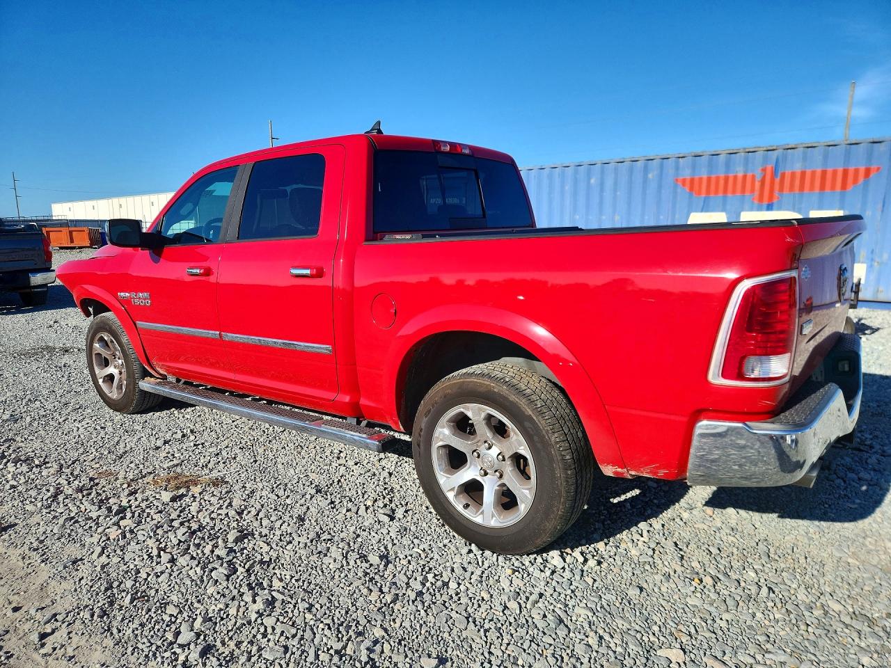 2016 RAM 1500 LARAMIE photo 4