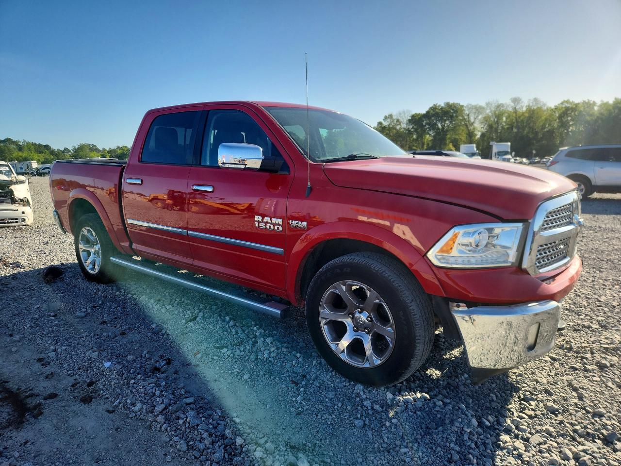 2016 RAM 1500 LARAMIE photo 10