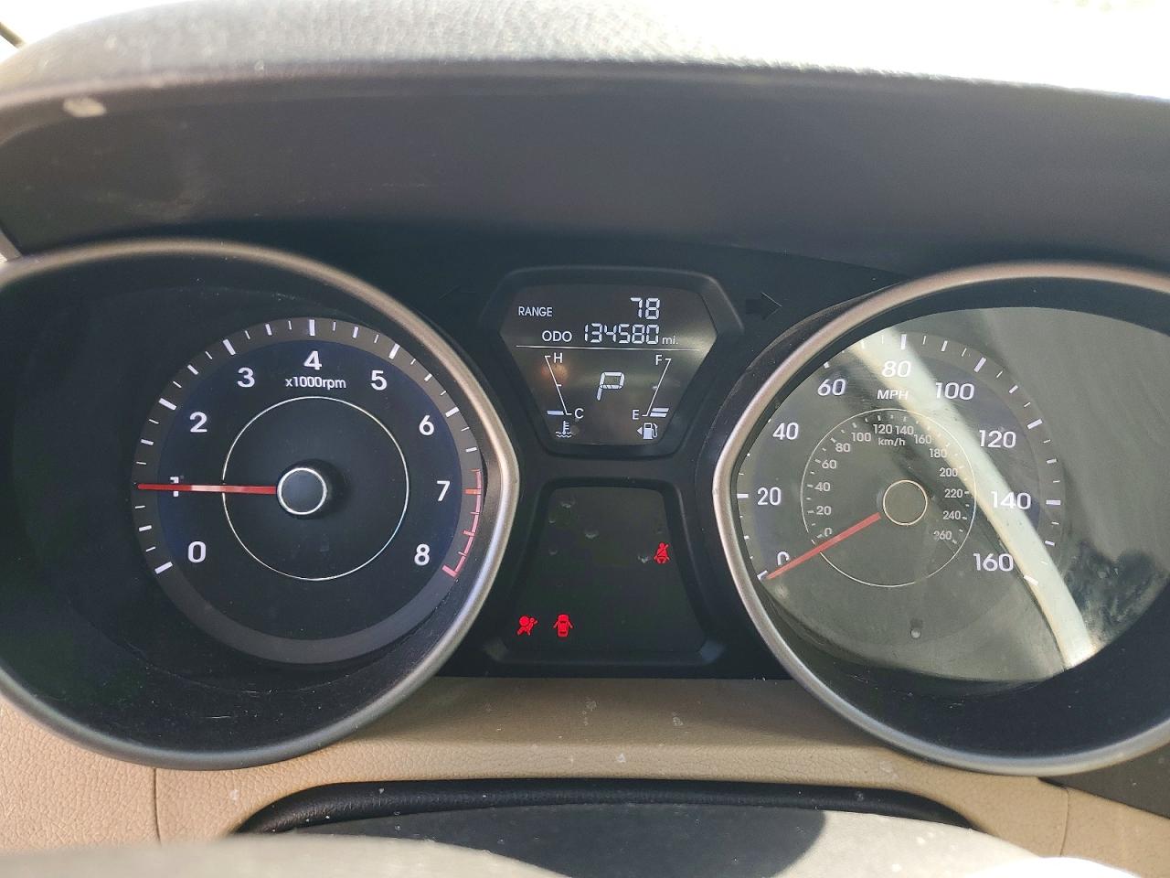 2013 HYUNDAI ELANTRA GLS photo 17