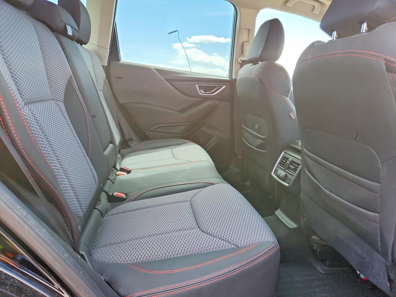 2021 SUBARU FORESTER SPORT photo 31