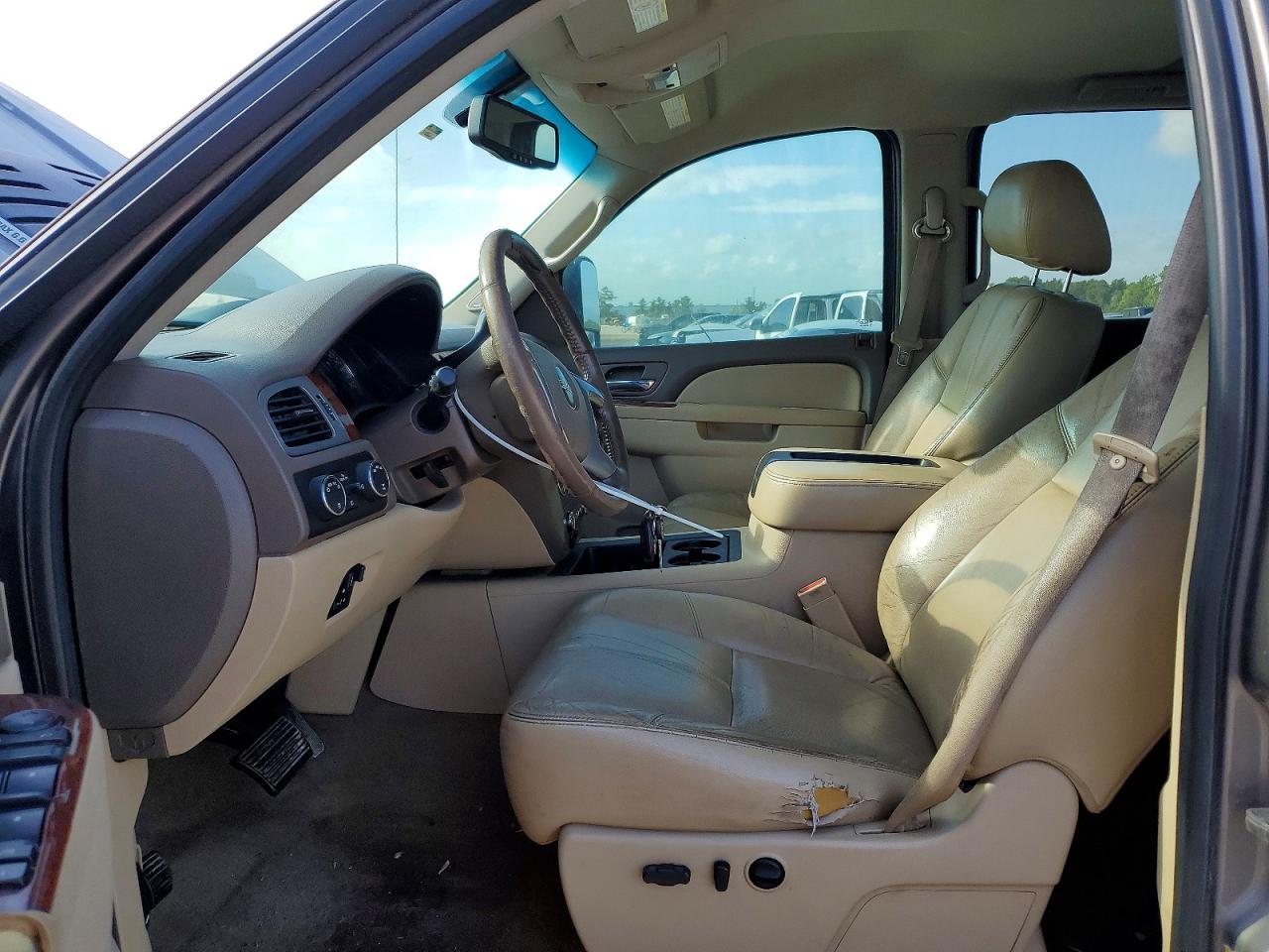 2012 GMC SIERRA K2500 SLT photo 13