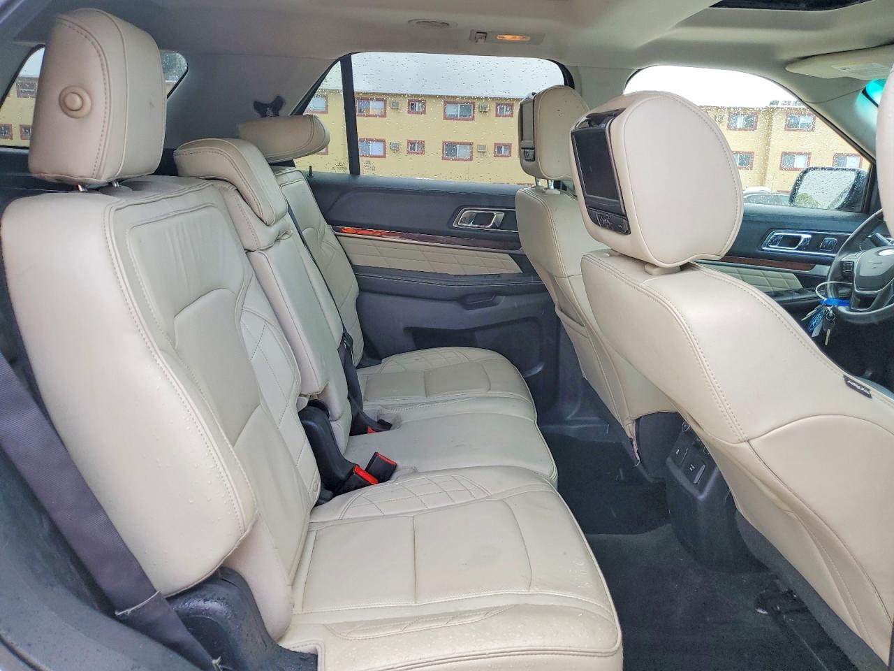 2016 FORD EXPLORER PLATINUM photo 21