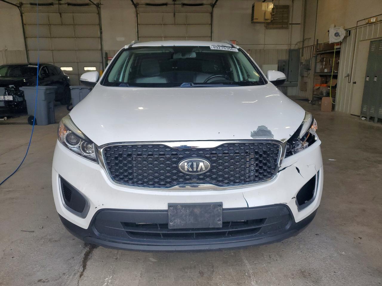 2016 KIA SORENTO LX photo 5