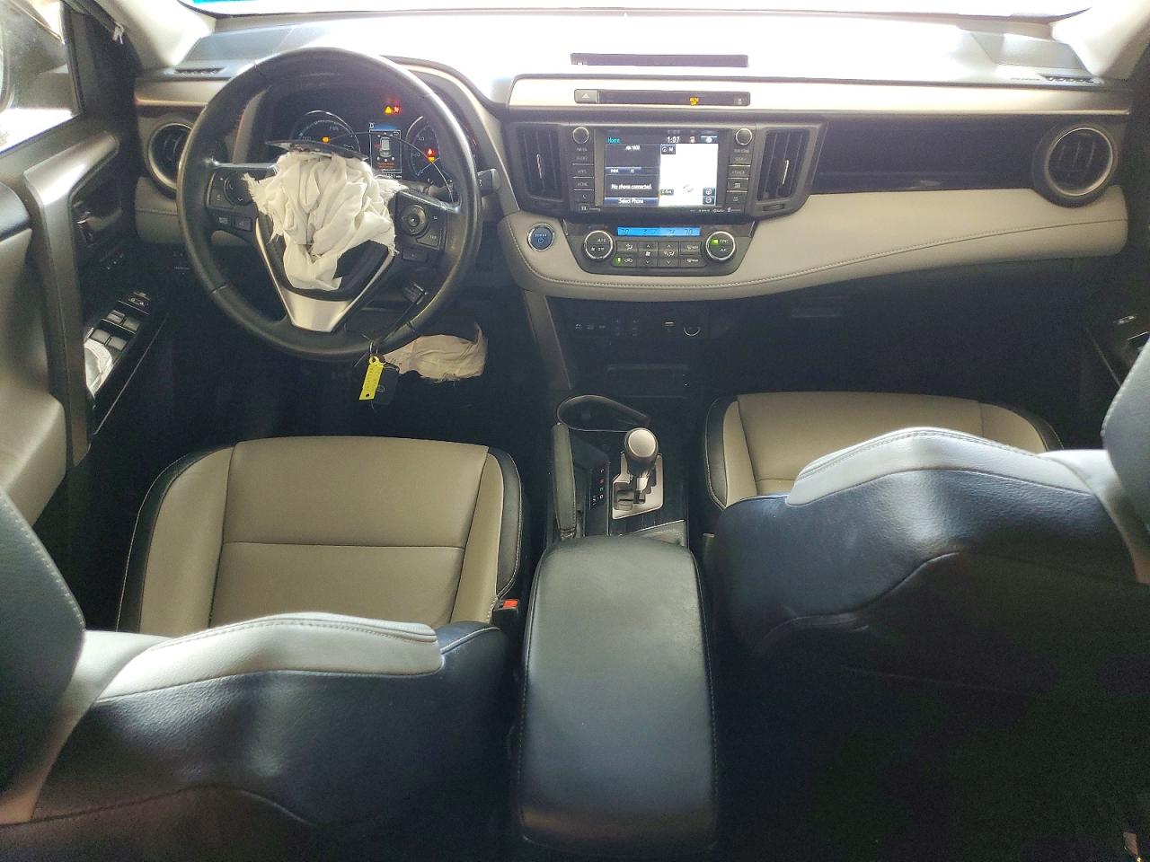 2016 TOYOTA RAV4 HV LIMITED photo 15