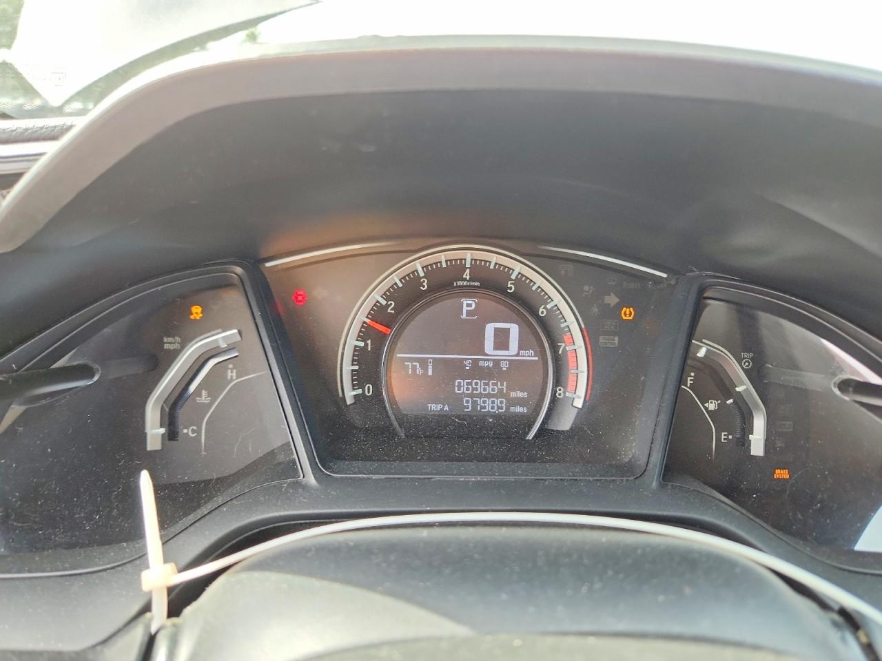 2016 HONDA CIVIC LX photo 9
