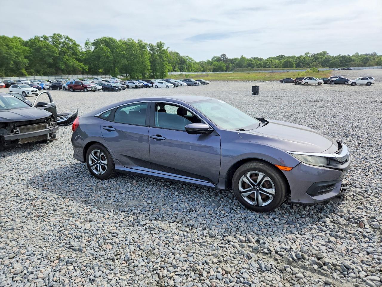 2016 HONDA CIVIC LX photo 4