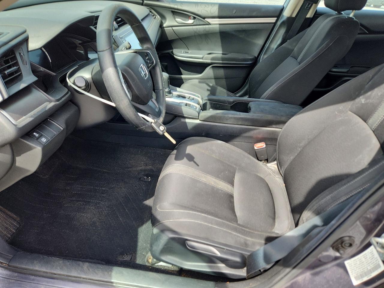2016 HONDA CIVIC LX photo 7