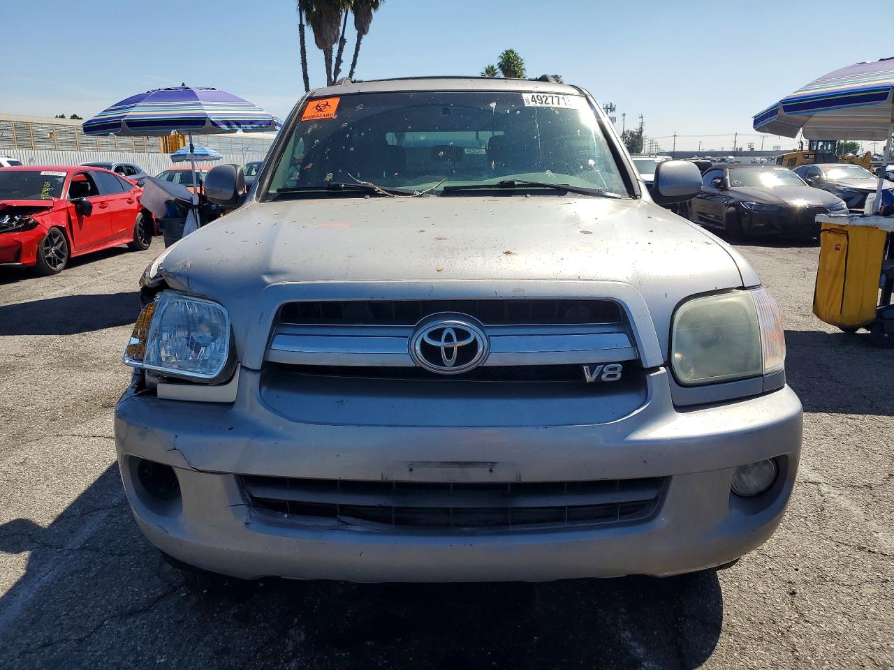 2005 TOYOTA SEQUOIA SR5 photo 9