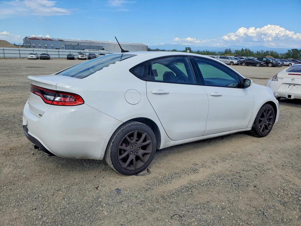 2014 DODGE DART SXT photo 3