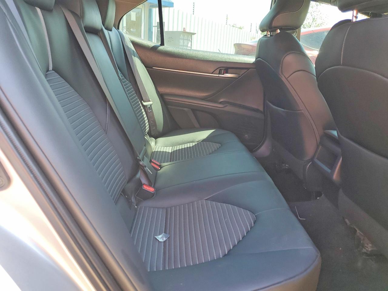 2020 TOYOTA CAMRY SE NIGHTSHADE photo 19