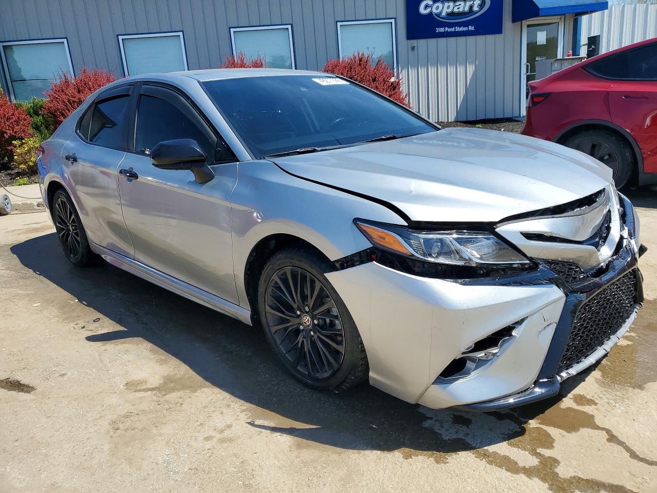 2020 TOYOTA CAMRY SE NIGHTSHADE photo 7