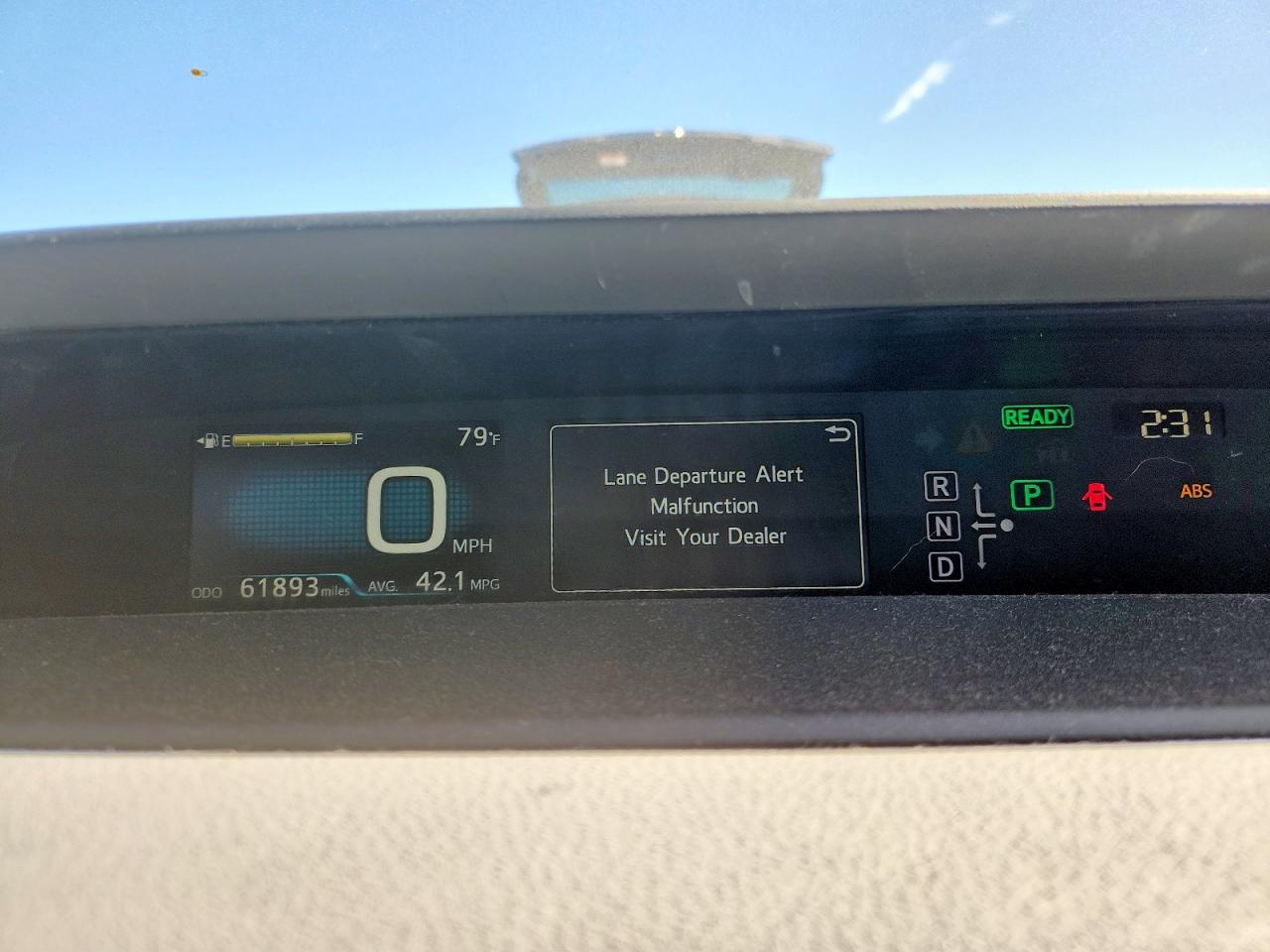 2016 TOYOTA PRIUS THREE photo 25
