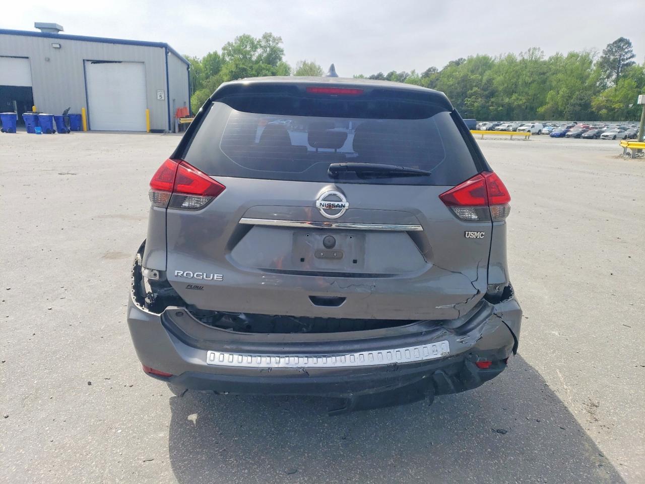 2018 NISSAN ROGUE S photo 11