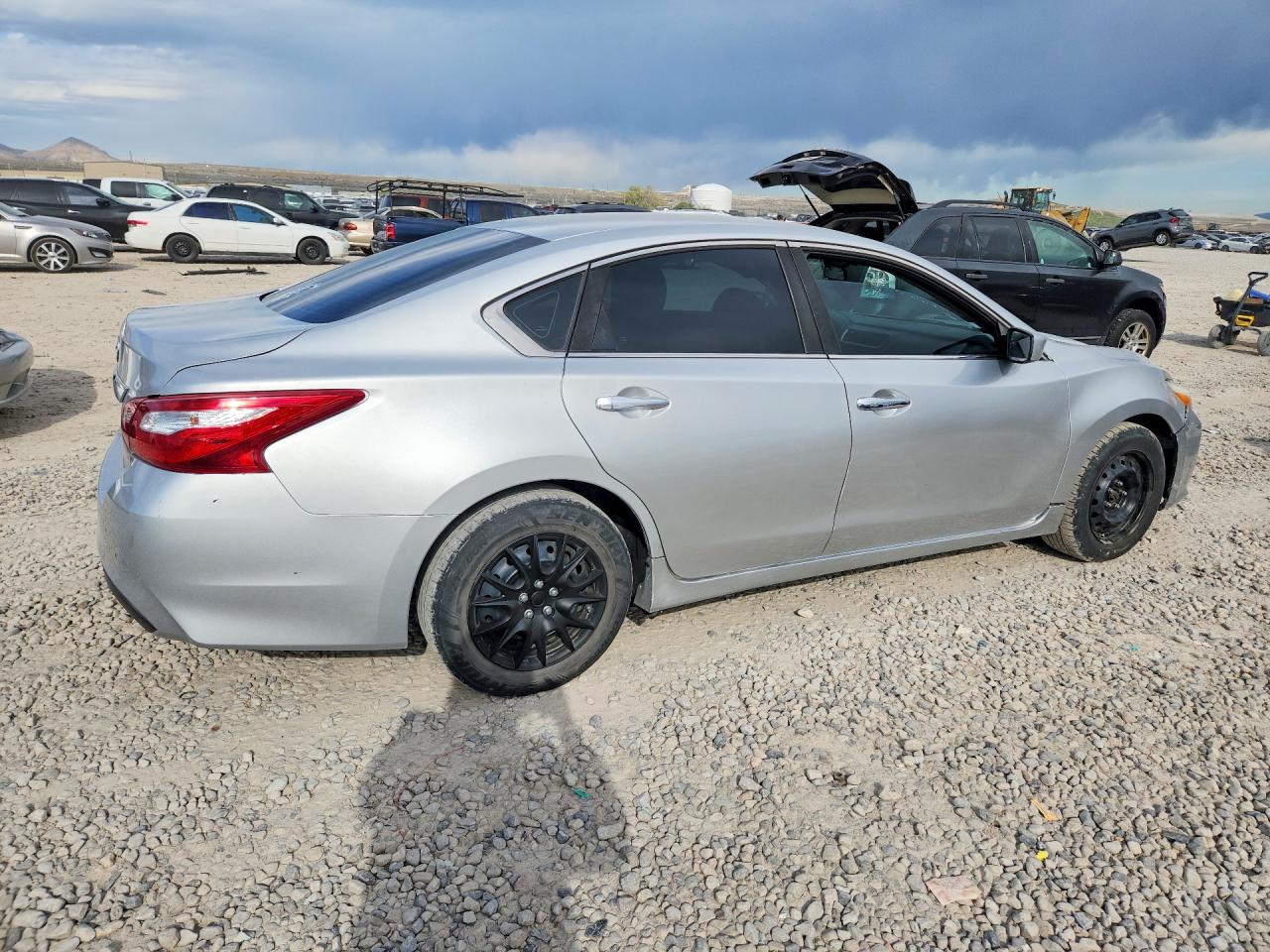 2017 NISSAN ALTIMA 2.5 S photo 5