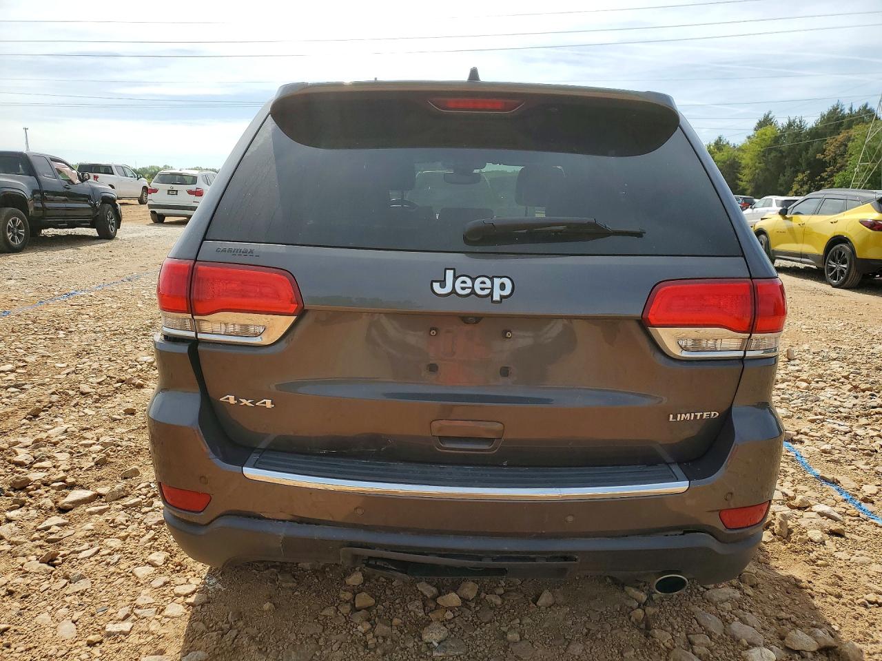 2018 JEEP GRAND CHEROKEE LIMITED photo 16