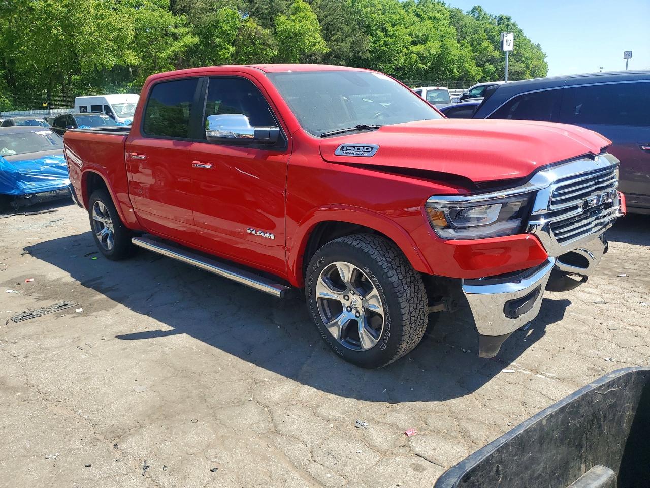 2019 RAM 1500 LARAMIE photo 4