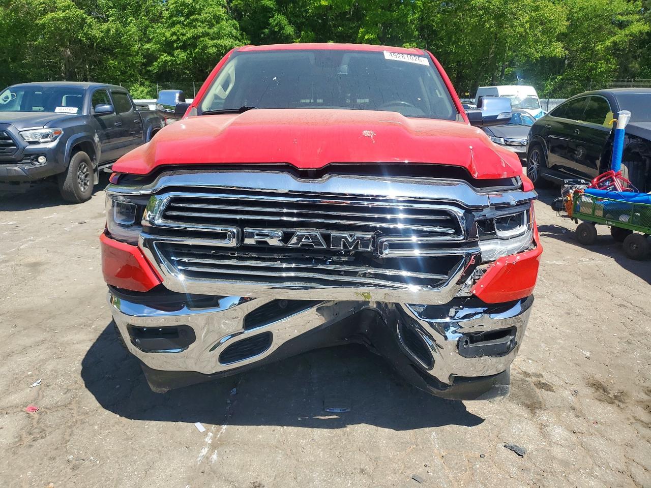 2019 RAM 1500 LARAMIE photo 5