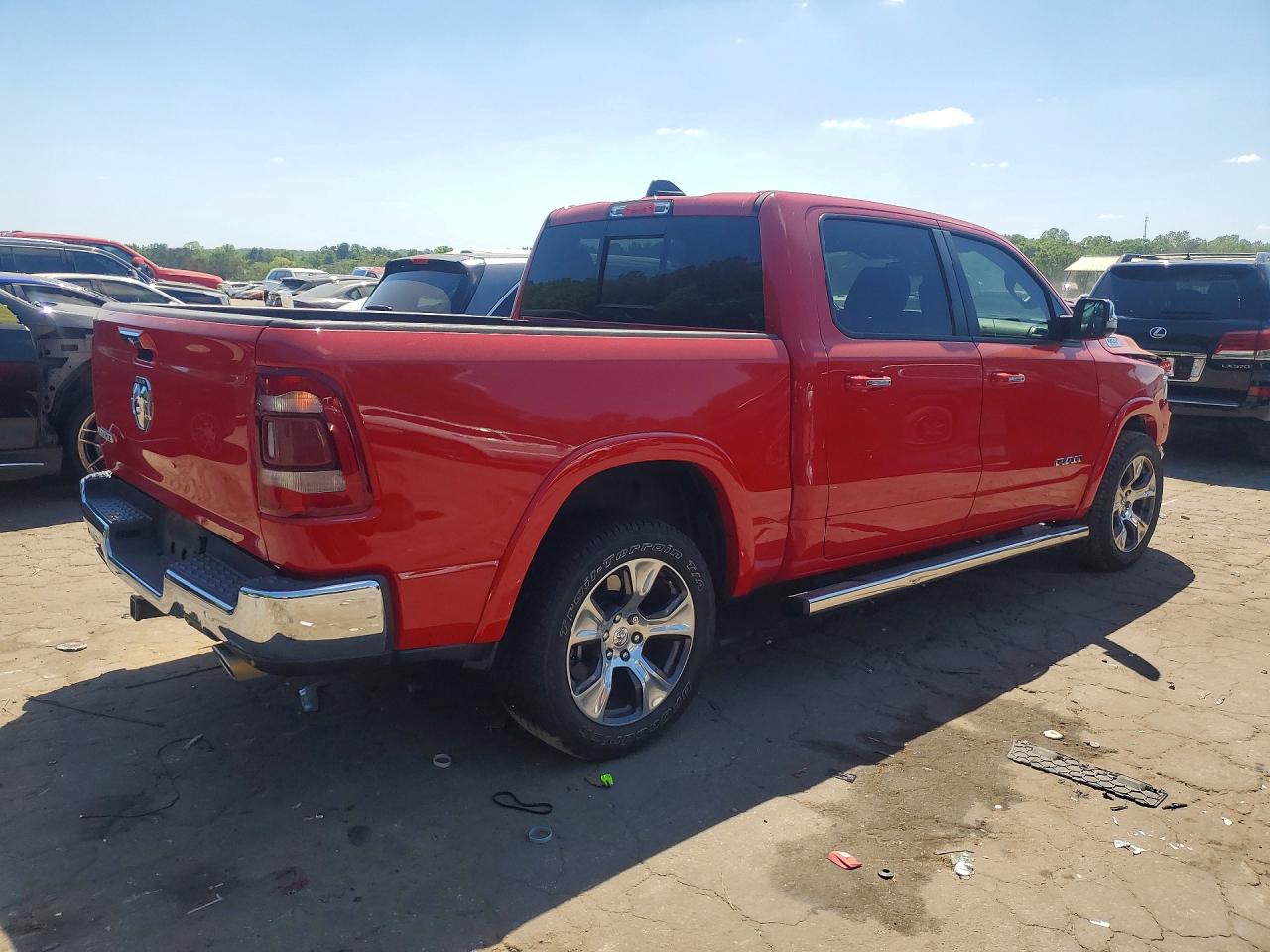 2019 RAM 1500 LARAMIE photo 3