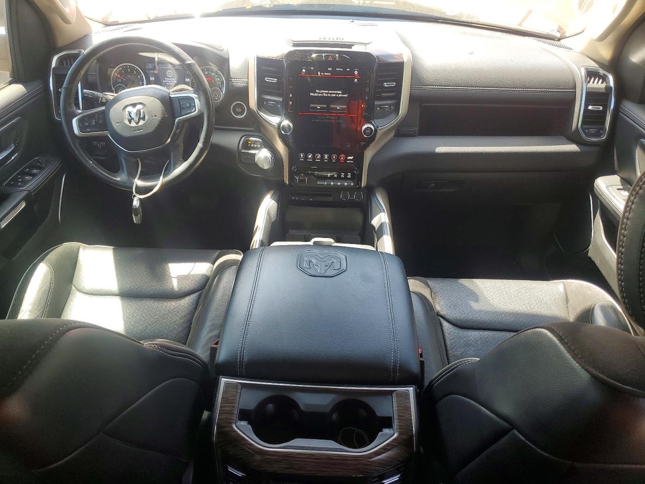 2019 RAM 1500 LARAMIE photo 8
