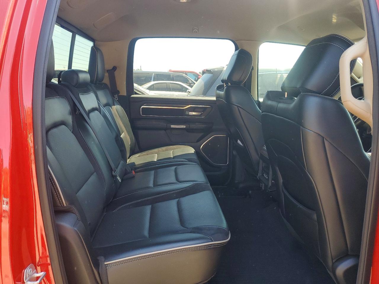 2019 RAM 1500 LARAMIE photo 10