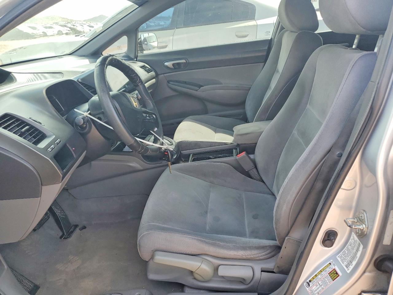 2006 HONDA CIVIC LX photo 13