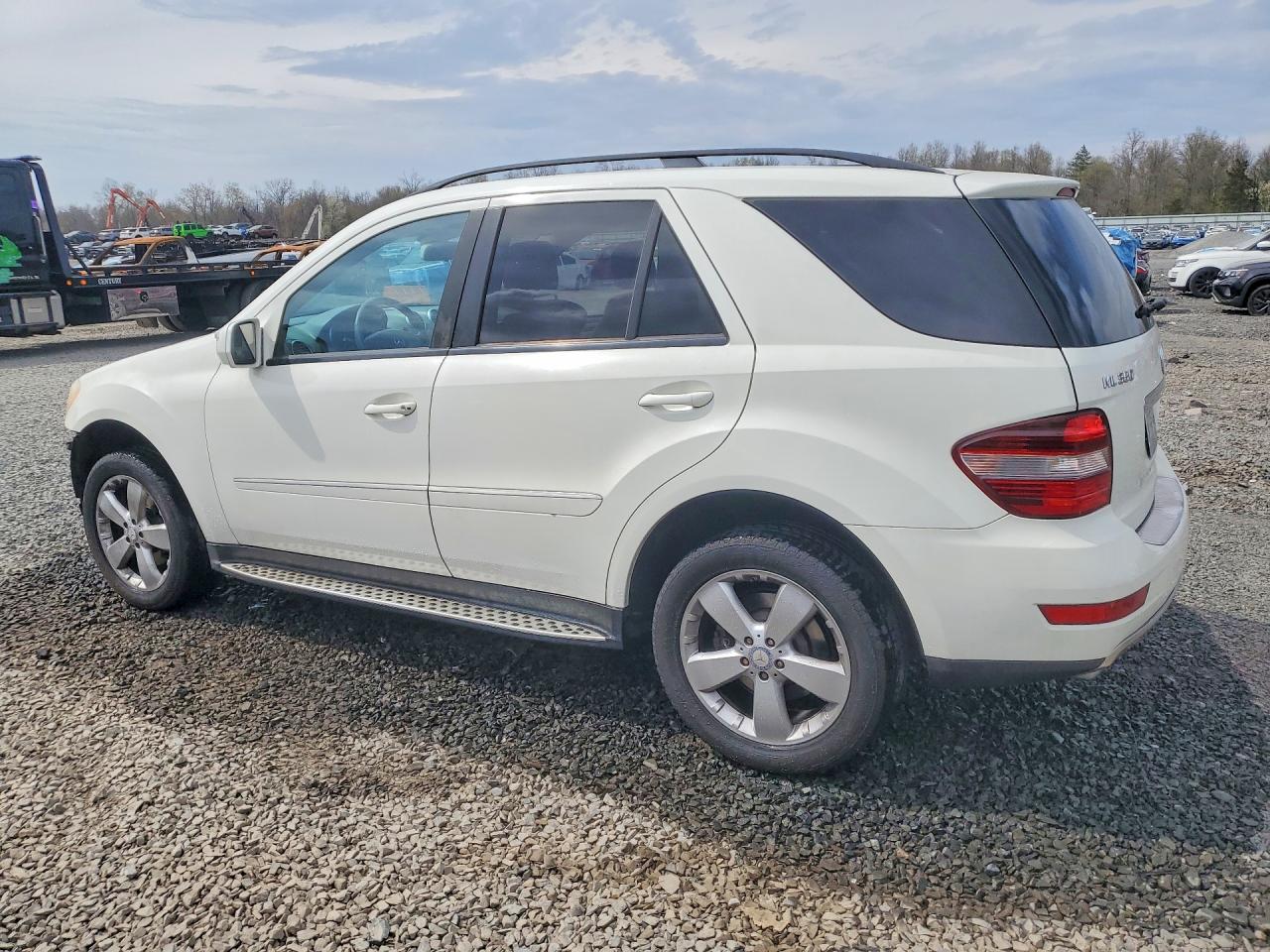 2009 MERCEDES-BENZ ML 350 photo 3