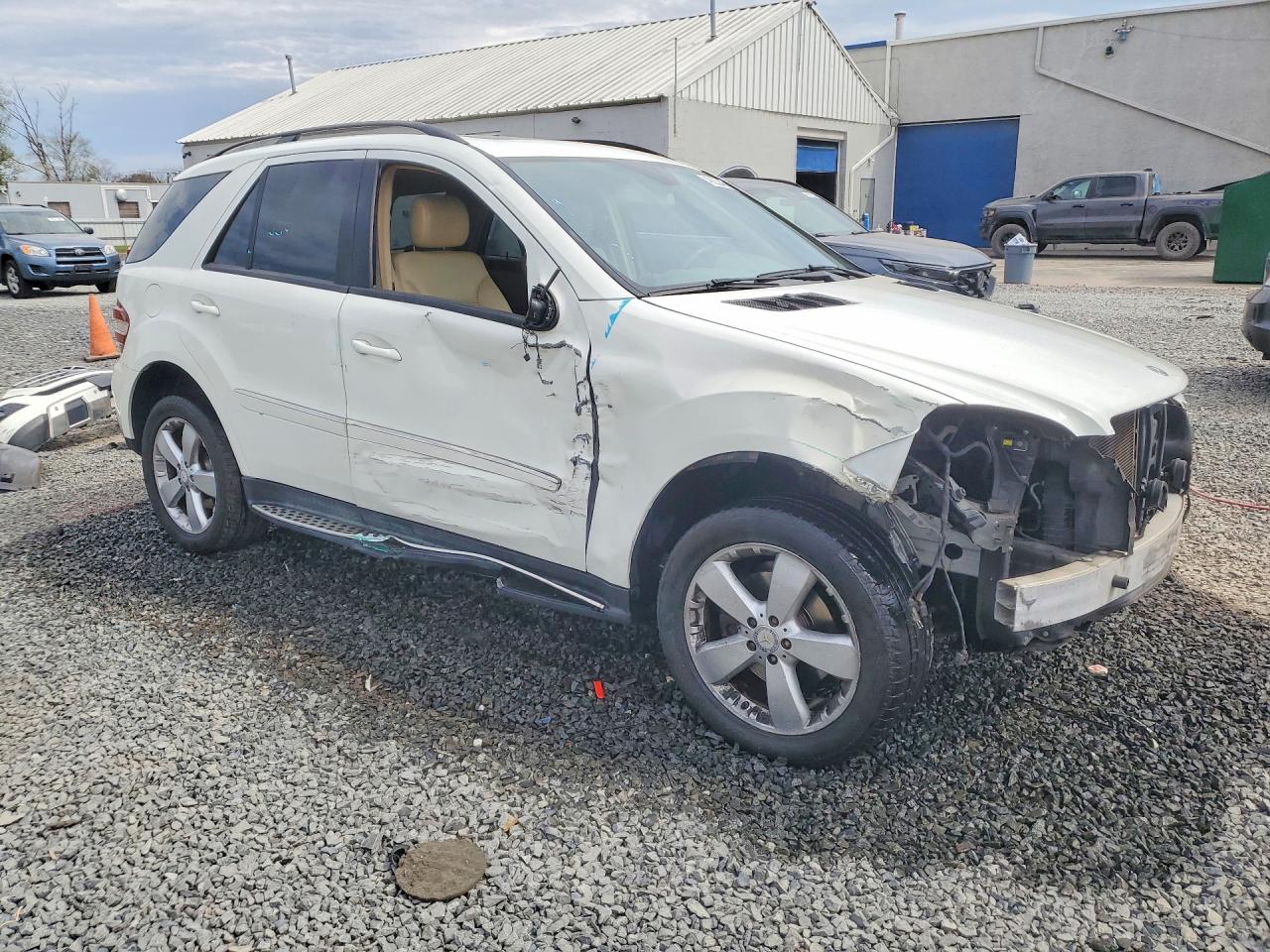 2009 MERCEDES-BENZ ML 350 photo 7
