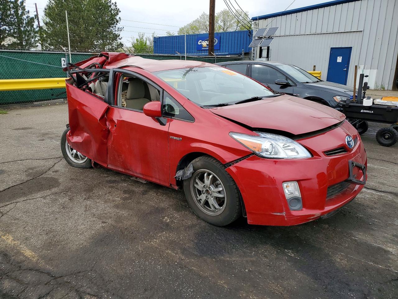 2011 TOYOTA PRIUS TWO photo 4