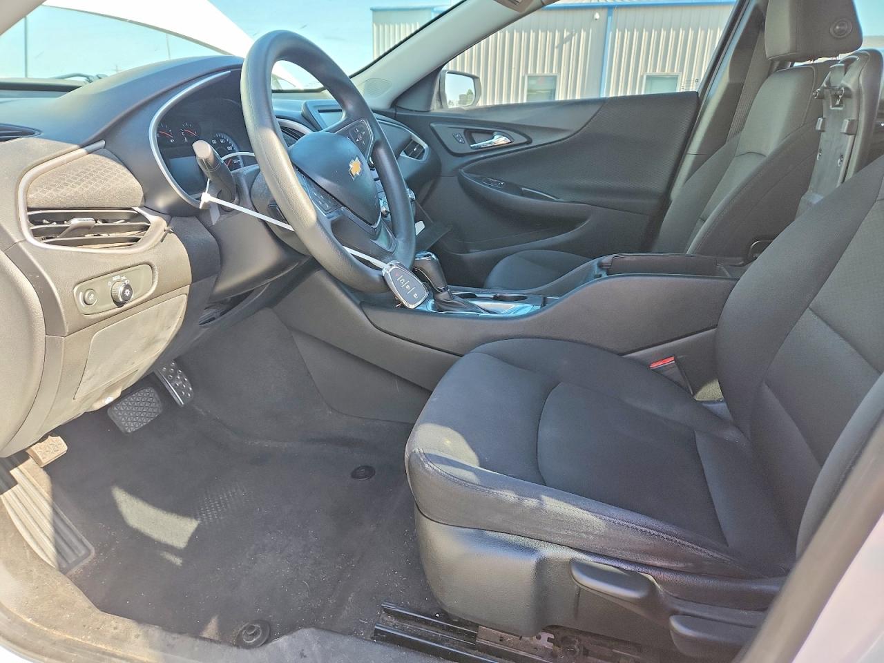 2016 CHEVROLET MALIBU LS photo 13