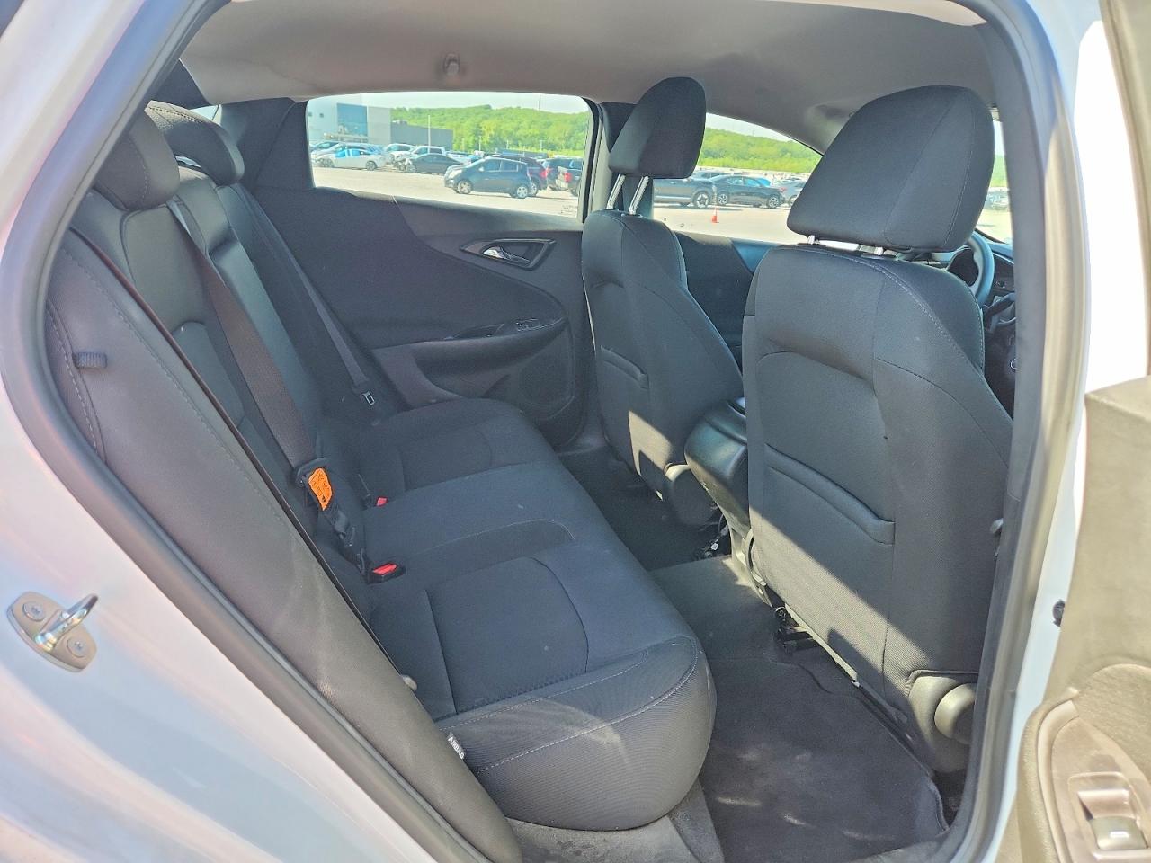 2016 CHEVROLET MALIBU LS photo 19