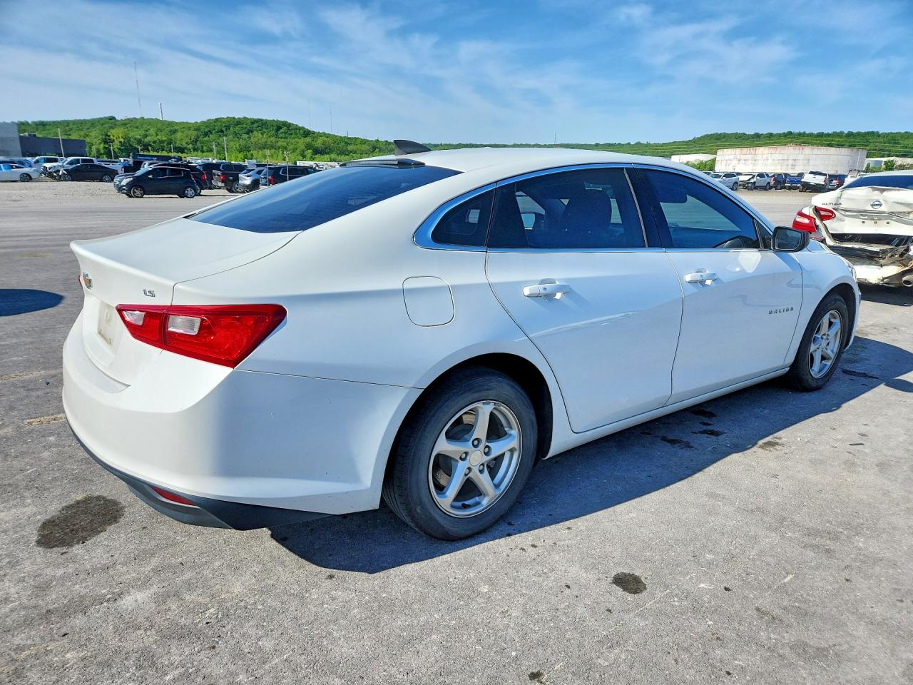 2016 CHEVROLET MALIBU LS photo 5