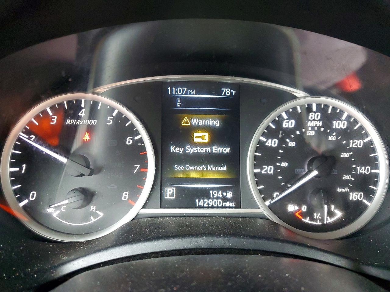 2019 NISSAN SENTRA SR photo 9