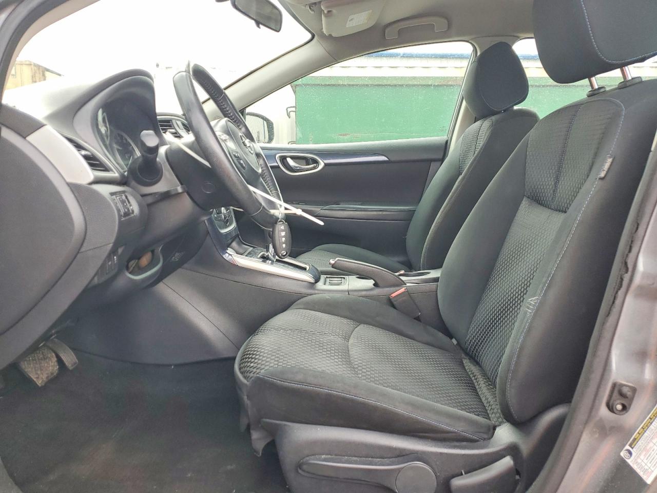 2019 NISSAN SENTRA SR photo 7