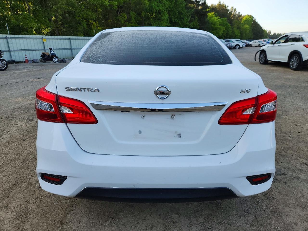 2018 NISSAN SENTRA S photo 16