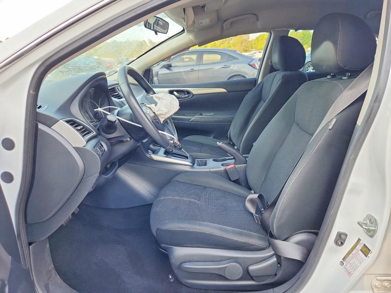 2018 NISSAN SENTRA S photo 19