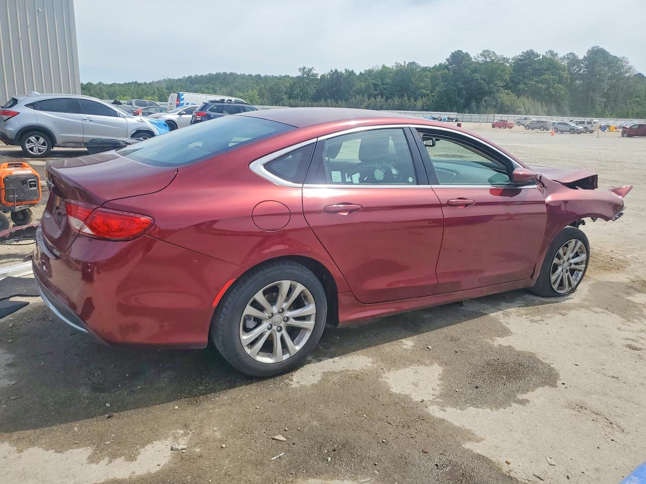2015 CHRYSLER 200 LIMITED photo 5