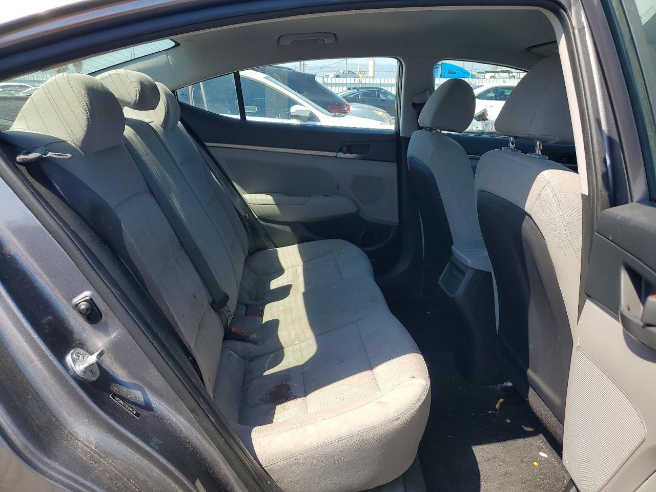 2018 HYUNDAI ELANTRA SEL photo 19