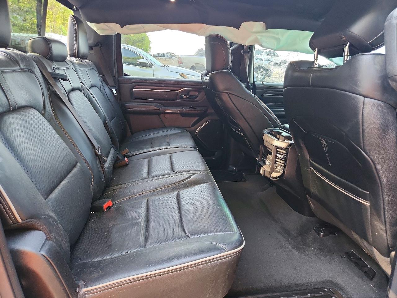 2023 RAM 1500 LIMITED photo 11