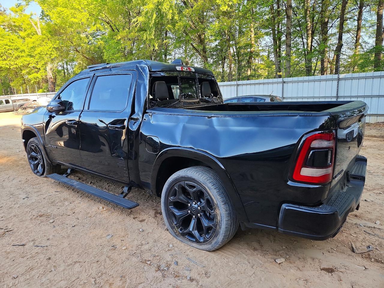 2023 RAM 1500 LIMITED photo 2