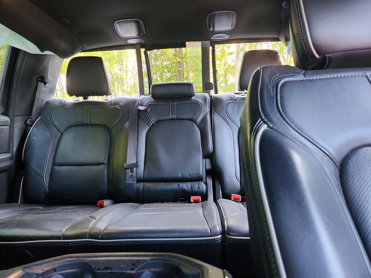 2023 RAM 1500 LIMITED photo 10