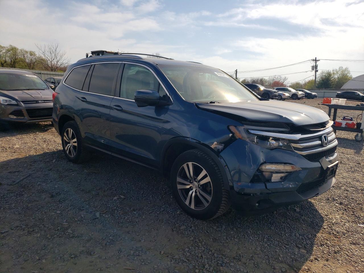 2016 HONDA PILOT EX photo 10