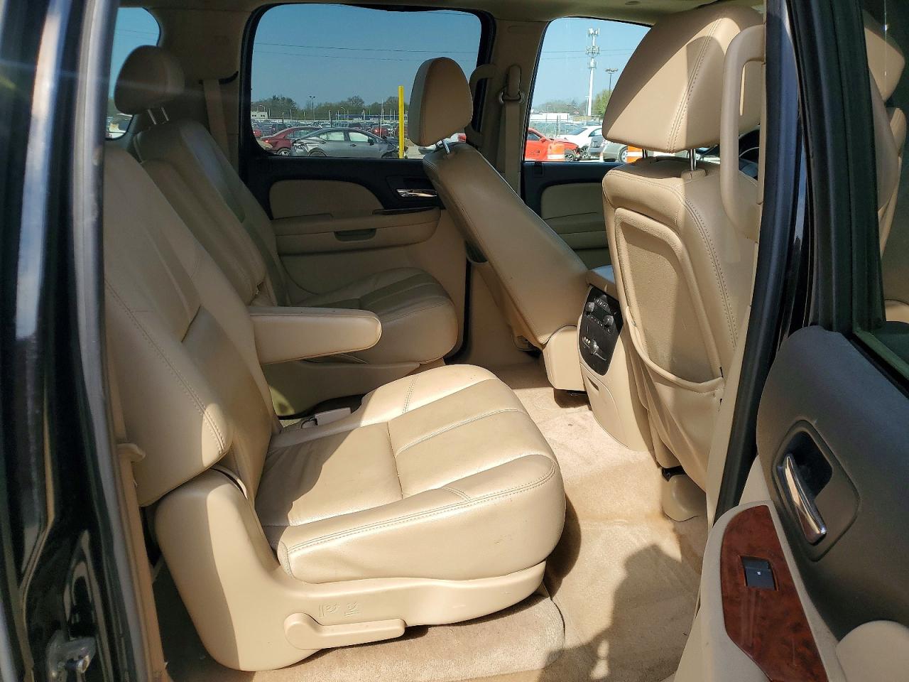 2007 CHEVROLET SUBURBAN K1500 photo 21