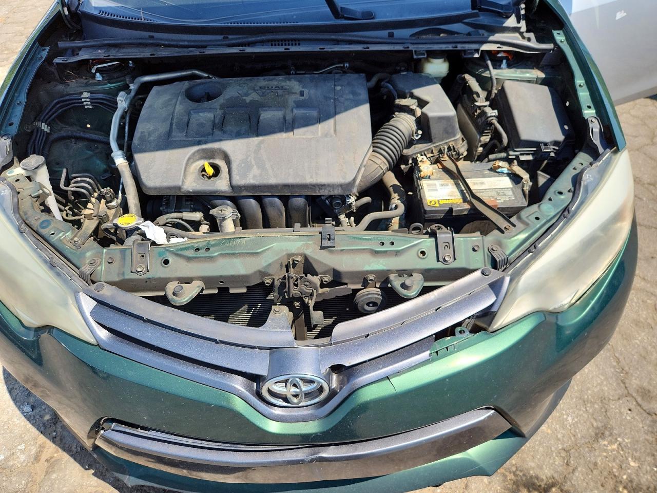 2015 TOYOTA COROLLA LE photo 31