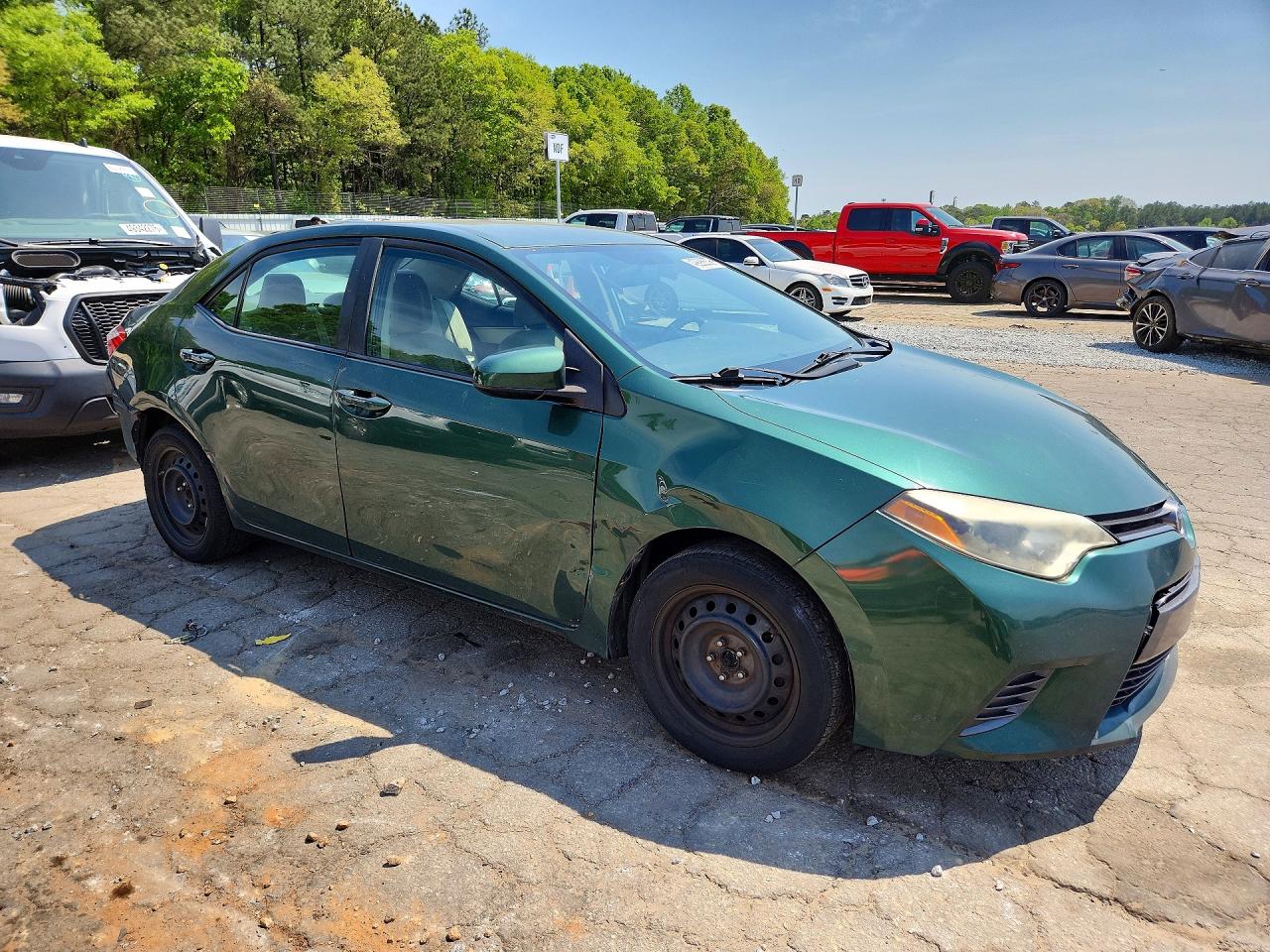 2015 TOYOTA COROLLA LE photo 10