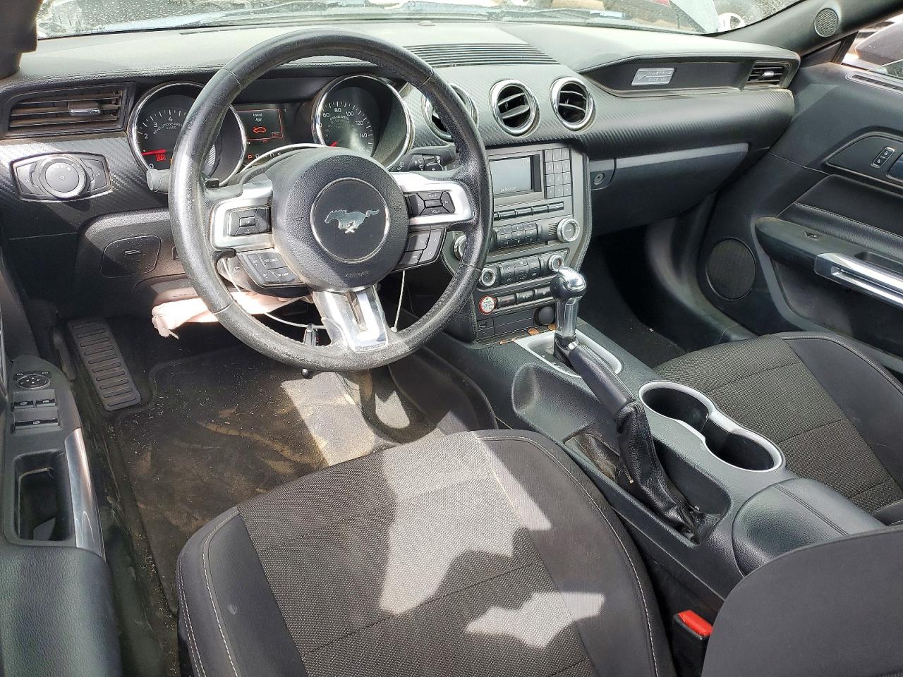 2016 FORD MUSTANG photo 15