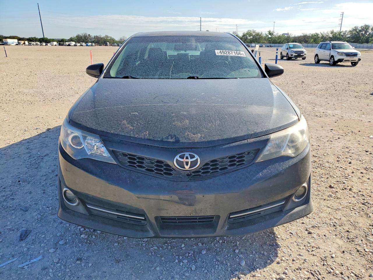 2012 TOYOTA CAMRY SE photo 13