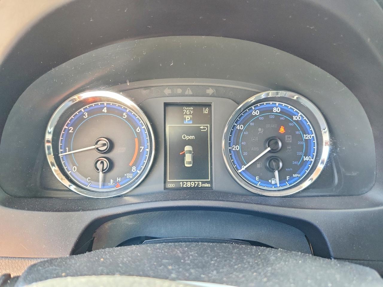 2018 TOYOTA COROLLA SE photo 17