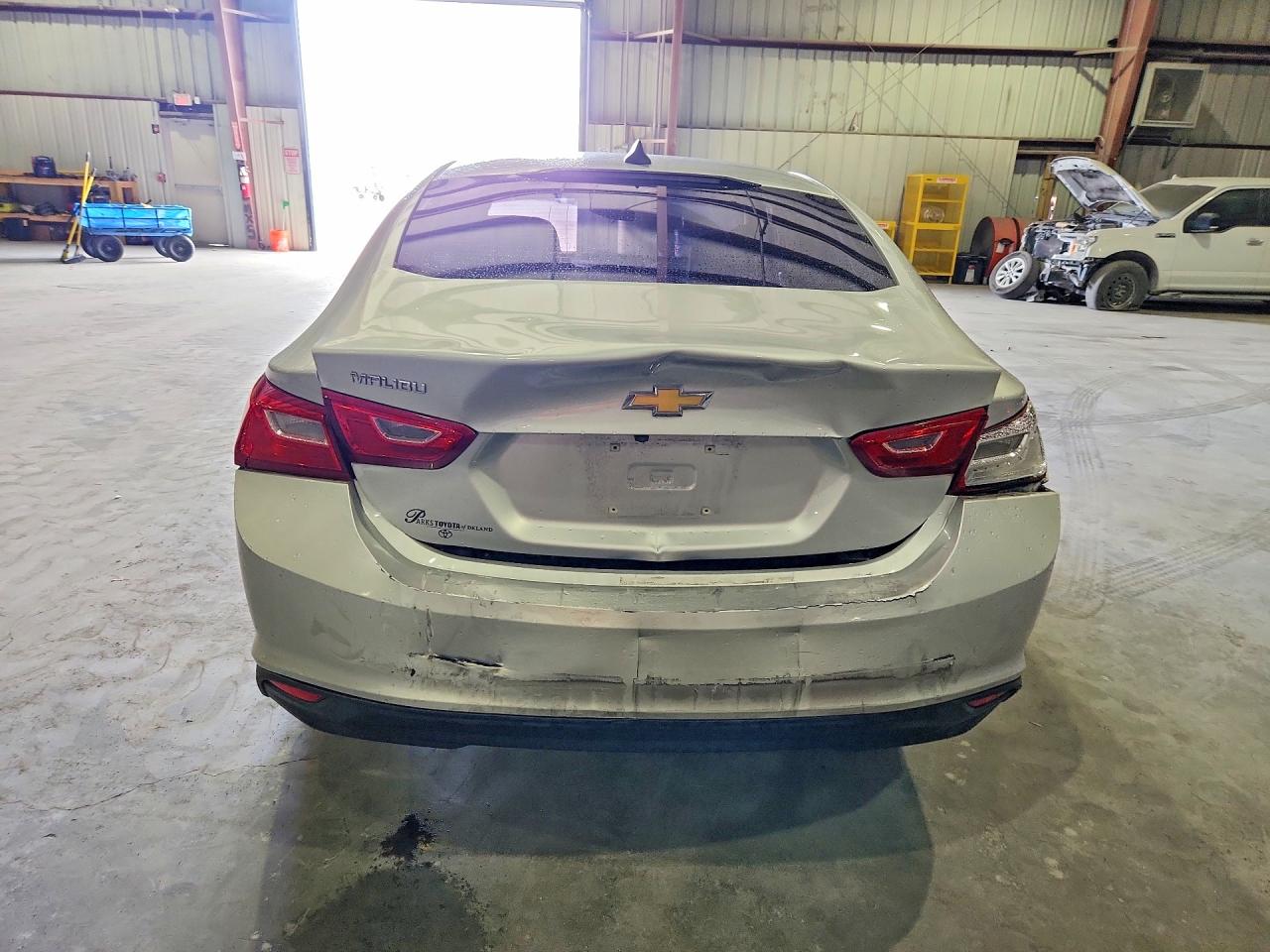 2020 CHEVROLET MALIBU LS photo 6